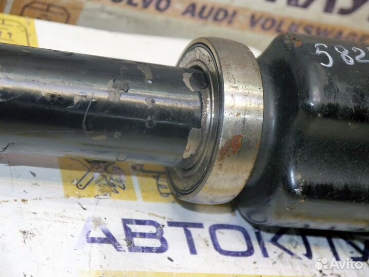 Приводной вал передний правый Вольво S80-2 S60-2