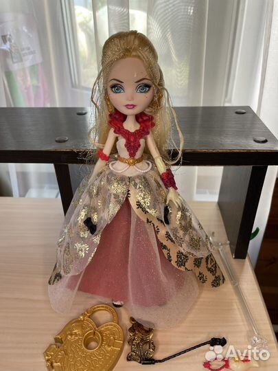 Кукла эвер афтер хай эппл вайт