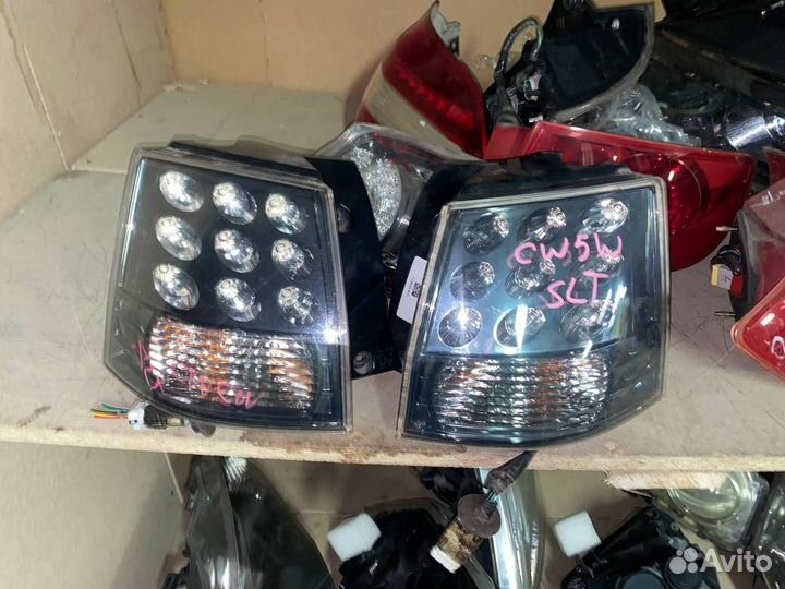 Фонарь в крыло Mitsubishi outlander xl