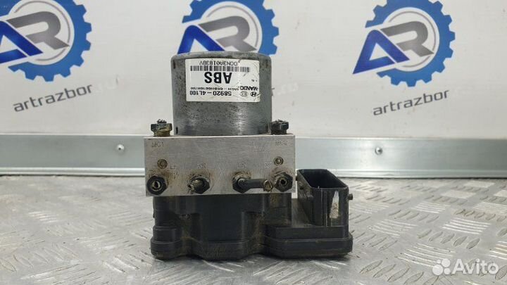 Блок ABS (насос) Kia Rio 3 G4FC 1.6 2014