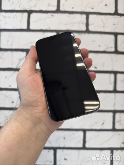 iPhone 15 Pro, 128 ГБ