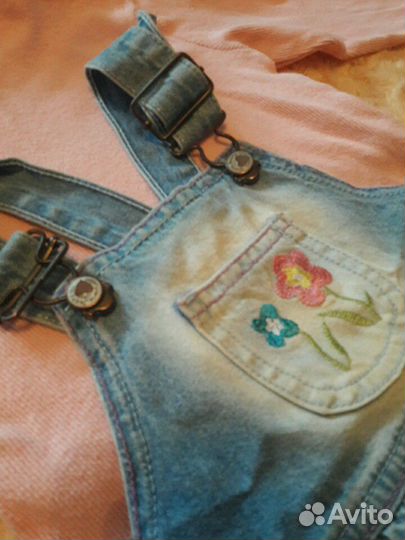 Джинсовый сарафан и 2 водолазки