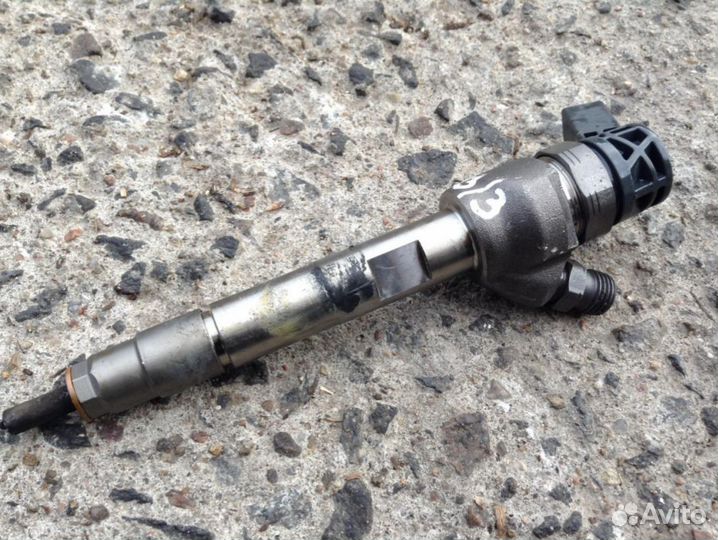 Форсунка топливная BMW 5 F10 2.0