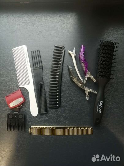 Набор ращесок и заколок