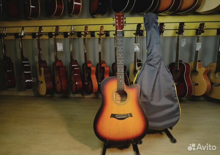 Гитара классическая, акустическая новая