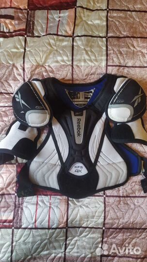 Нагрудник хоккейный jr m