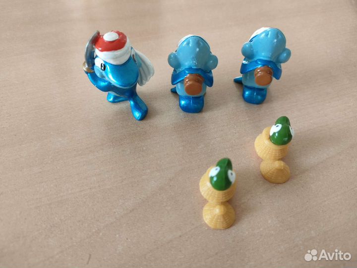 Игрушки из киндер сюрприза 90х, разные коллекции