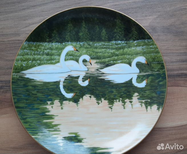 Настенная тарелка