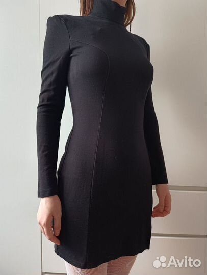 Платье чёрное xs