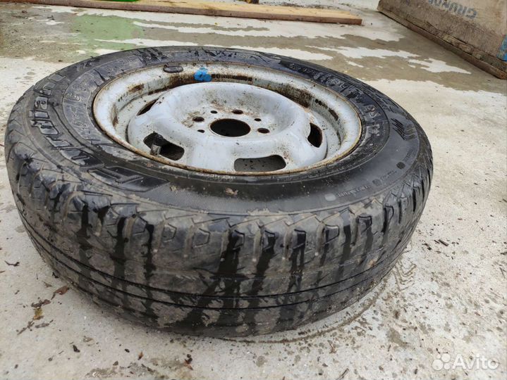 Колесо на Жигули, одна штука