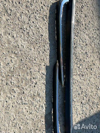 Накладки заднего бампера Е38