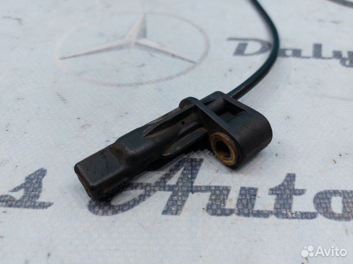 Датчик ABS передний правый Bmw 330I E46 LCI купе