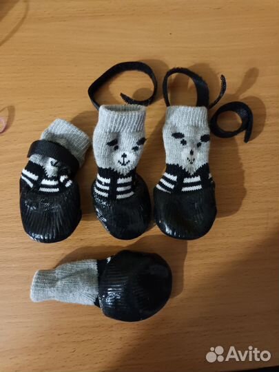 Обувь для собак мелких пород