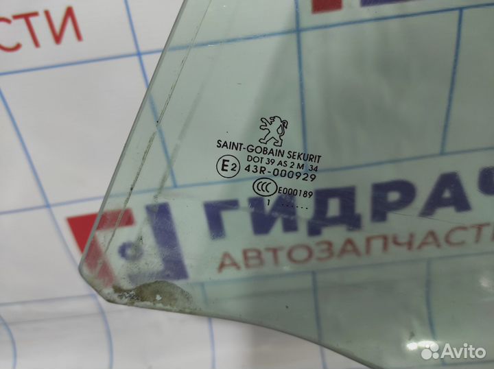 Стекло двери задней левой Peugeot 308 (T7) 9203HR
