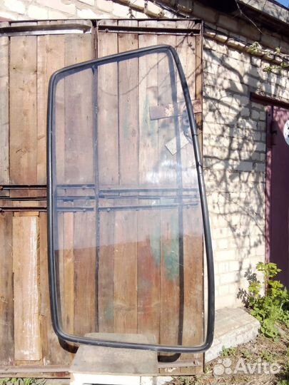 Запчасти (оригинал) для Volkswagen Transporter T3