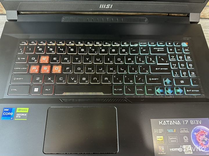 Ноутбук MSI MS-17l5