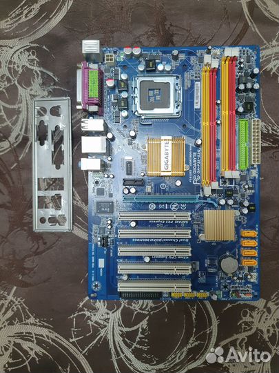 Материнские платы S775 с планками