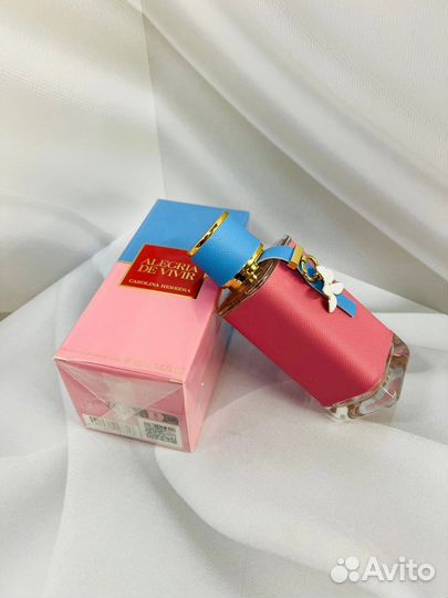 Carolina Herrera Alegria de Vivir