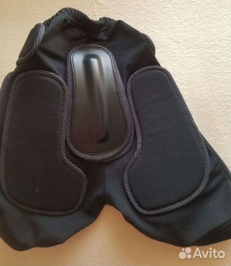 Защитные шорты Biont,42 р/р в отличом состоянии