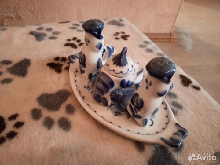 Посуда гжель