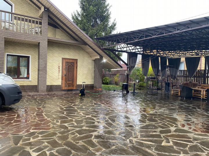 Дом 130 м² на участке 6 сот.