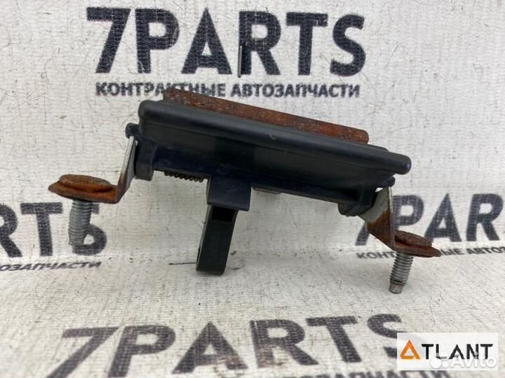 Ручка задней двери nissan largo