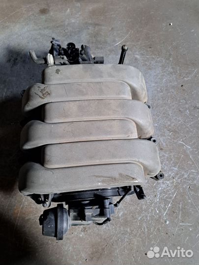 Коллектор впускной Audi A6 C6