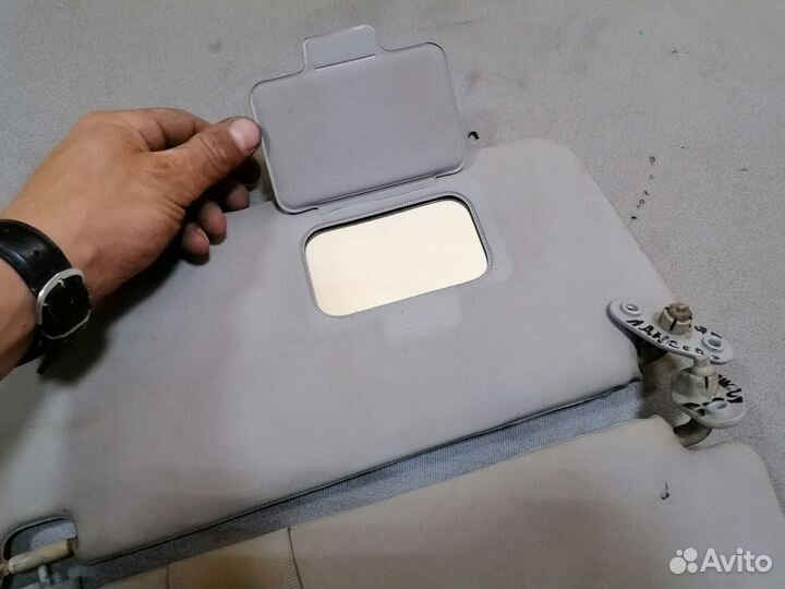 Козырёк солнцезащитный Mitsubishi Lancer 8 1996-03