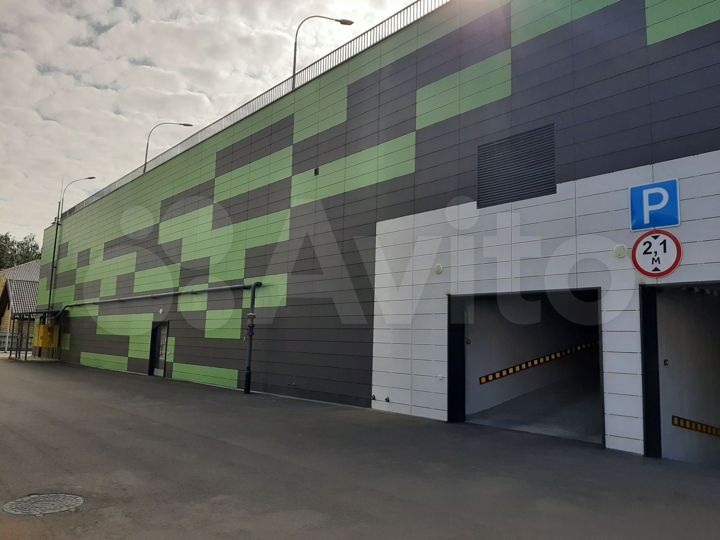 Машиноместо, 13 м²