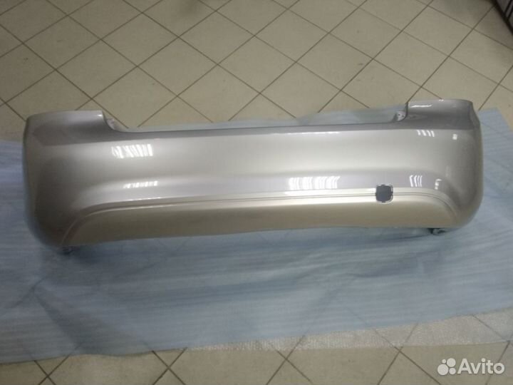 Бампер задний Ford Focus 2+ седан в цвет