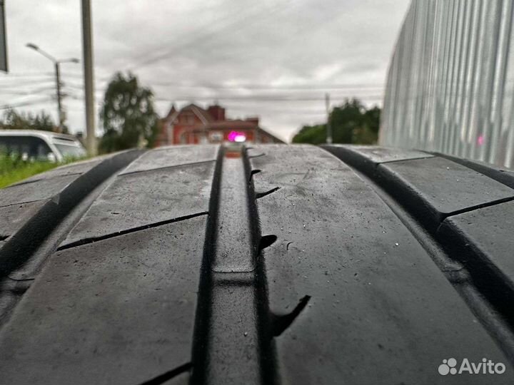 Bridgestone Turanza T005A 225/45 R19