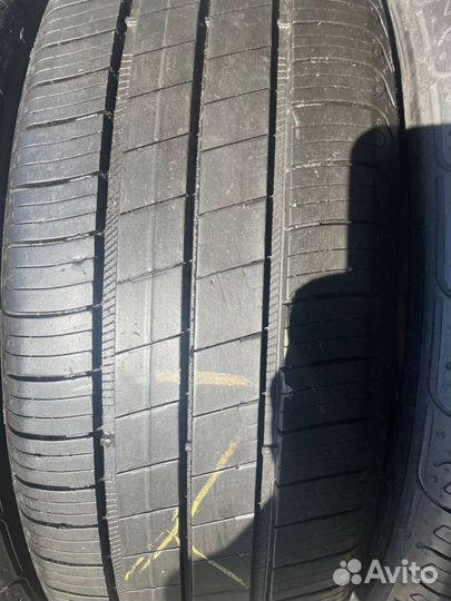 Goodyear EfficientGrip Performance 195/60 R18 96Y