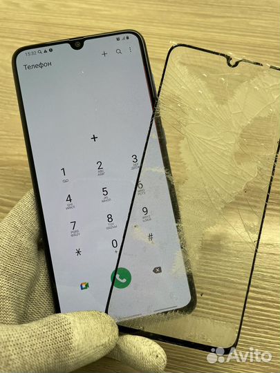 Замена стекла дисплея на iPhone Samsung Xiaomi