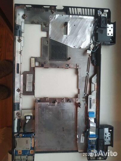 Корпус от ноутбука Lenovo b570