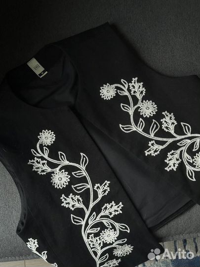 Жилетка reserved