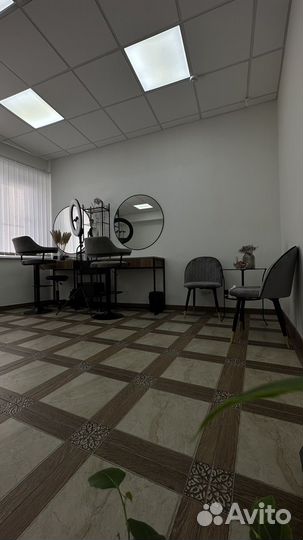 Сдается рабочее место для бровиста /визажиста