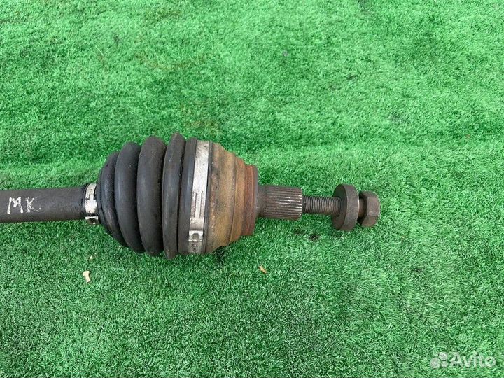 Полуось (привод) передняя левая L