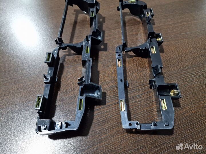 Кронштейн крепёж накладки ручки VW B5, Golf, Bora