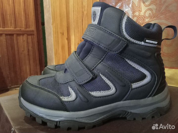 Зимние ботинки Зебра р.38 новые