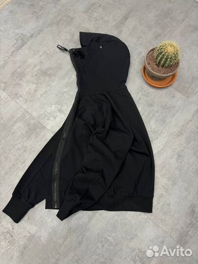 Толстовка CP Company