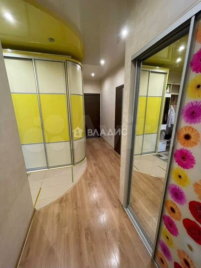 2-к. квартира, 67 м², 4/15 эт.