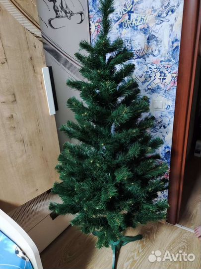 Искусственная ёлка
