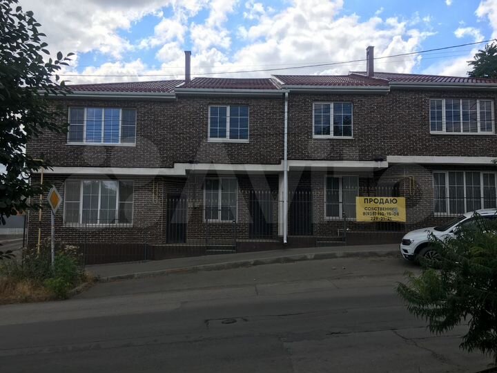 Таунхаус 41 м² на участке 1 сот.