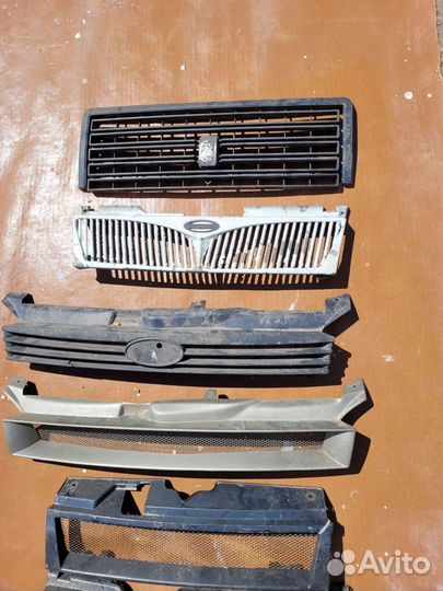 Решетка радиатора ваз цена за шт