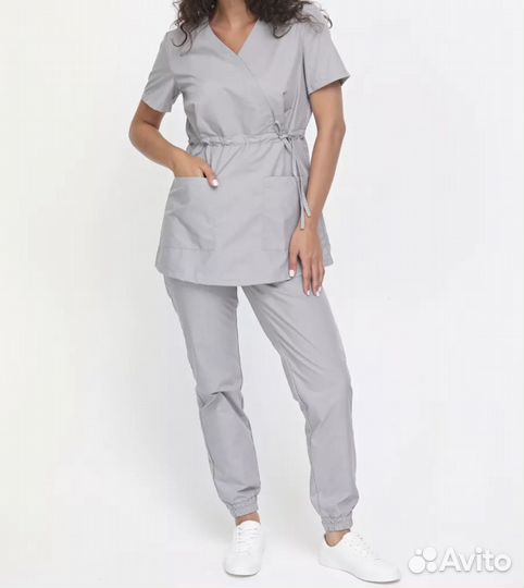Медицинский костюм