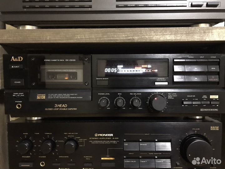 Кассетная дека A&D