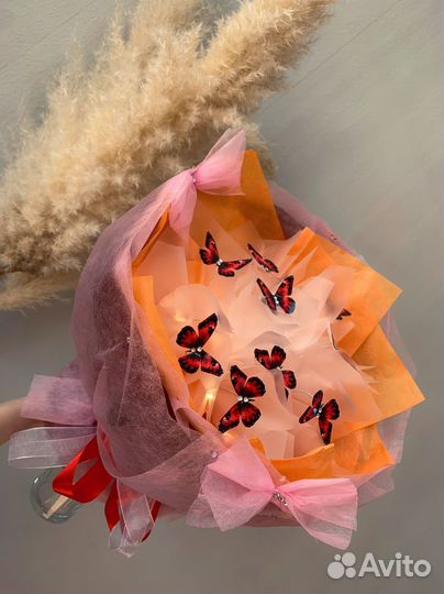 Осенний букетик с бабочками светящийся