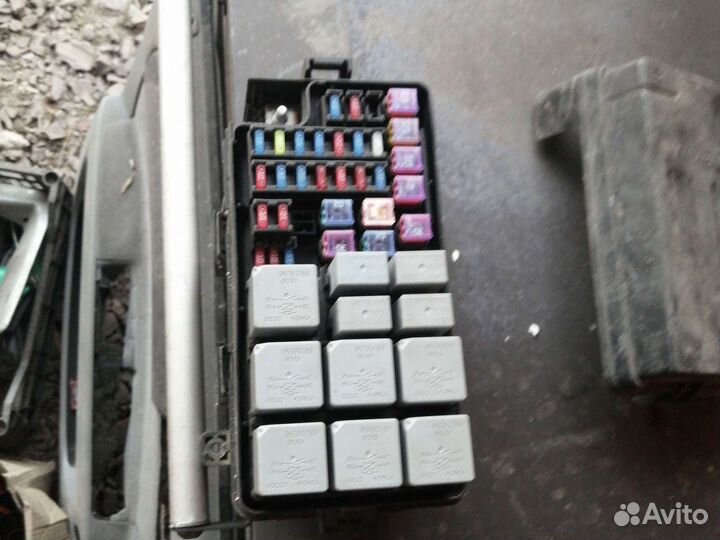 Блок предохранителей lacetti