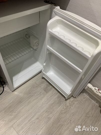 Холодильник бу маленький