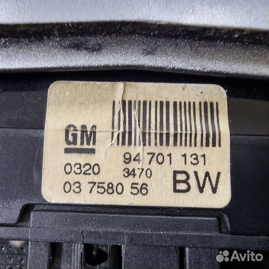 Рамка магнитолы Opel Astra H